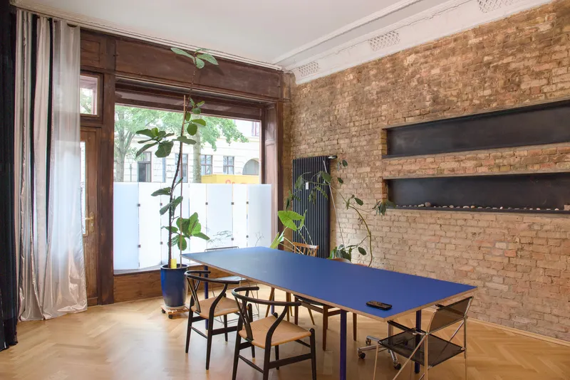 Beautiful 3.5-Room Apartment in Prime Kreuzberg — photo 1